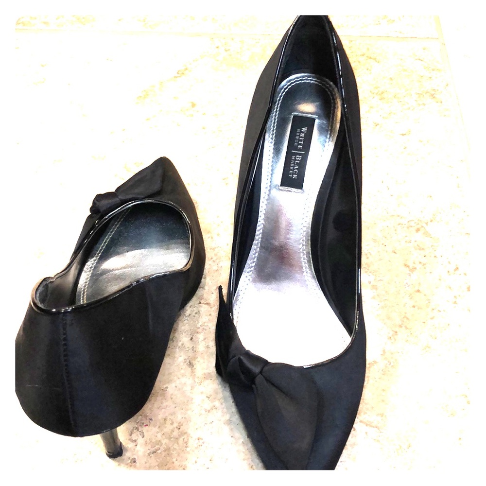 Black high heels shoes